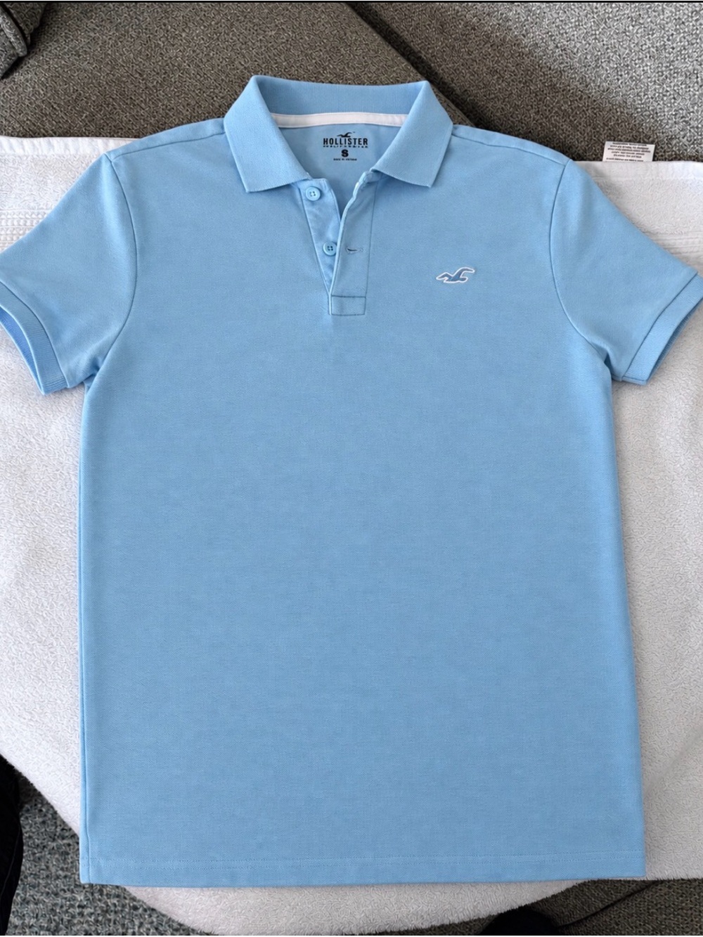 Hollister Men’s Light Blue Polo Shirt